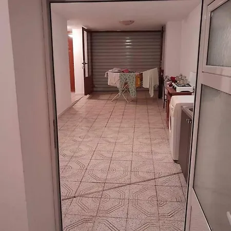 Casakroi * Pogradaş